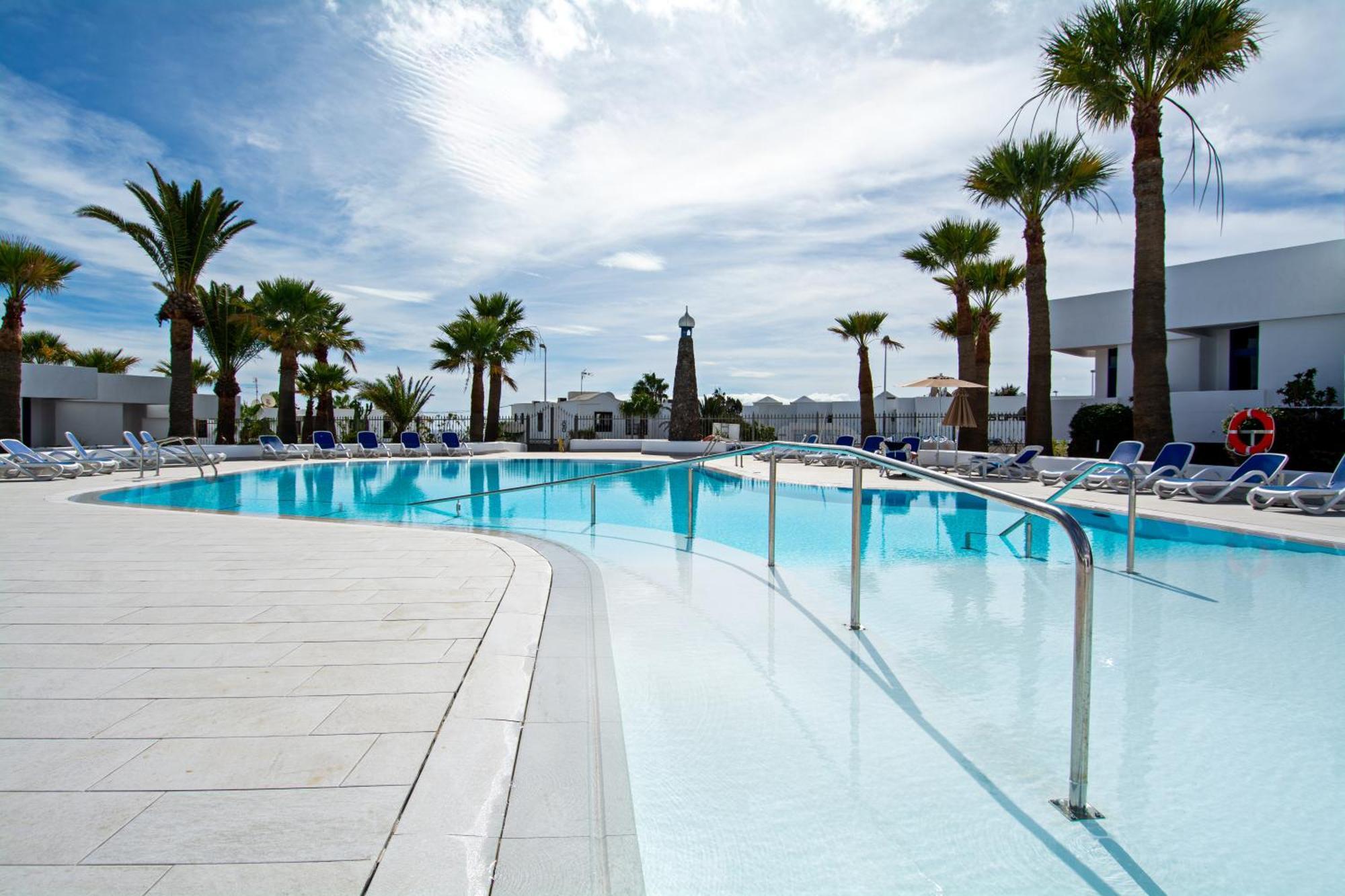 Apartamentos Panorama Adults Only Пуерто-дель-Кармен Екстер'єр фото